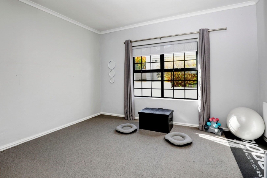 3 Bedroom Property for Sale in Van Riebeeckshof Western Cape